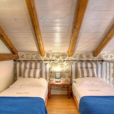 Korona Boutique Hotel Oítilon Dış mekan fotoğraf