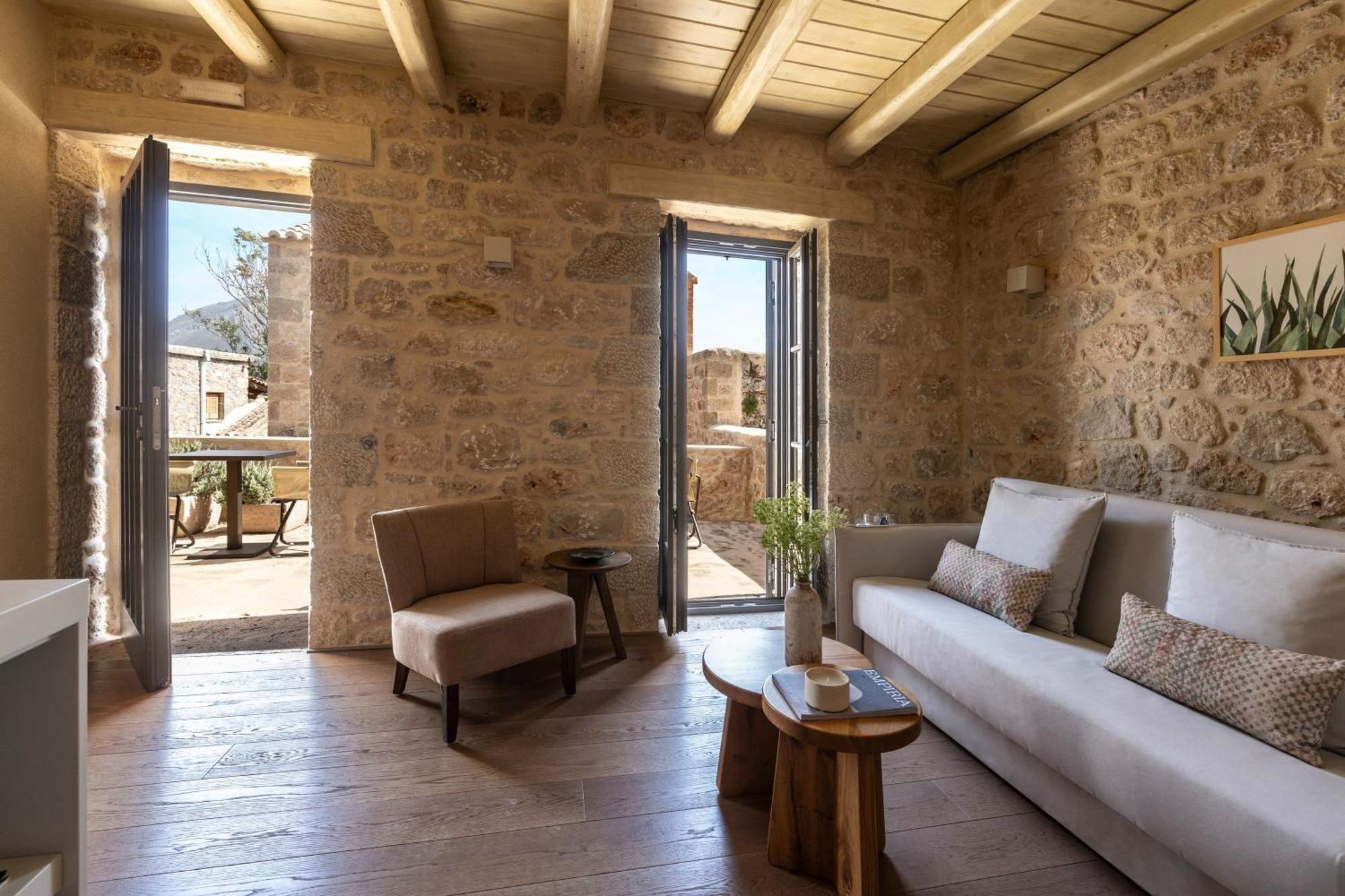 Korona Boutique Hotel Oítilon Dış mekan fotoğraf