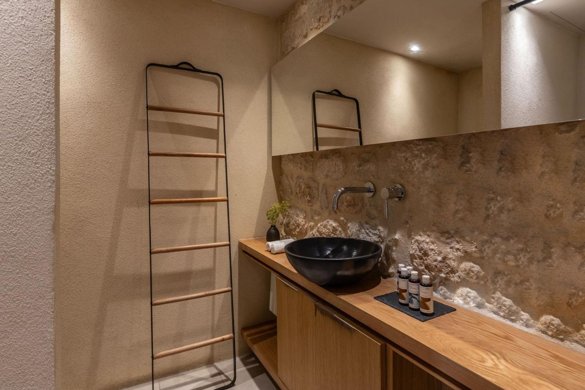 Korona Boutique Hotel Oítilon Dış mekan fotoğraf